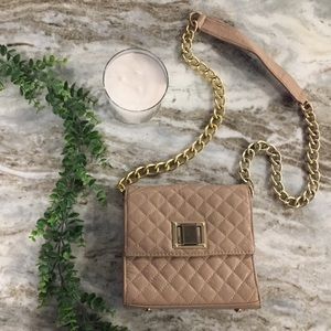 Nude purse